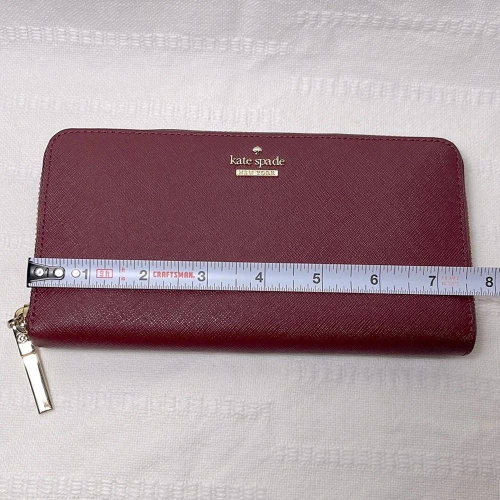 Authentic KATE SPADE ♠️ wallet - Picture 7 of 8